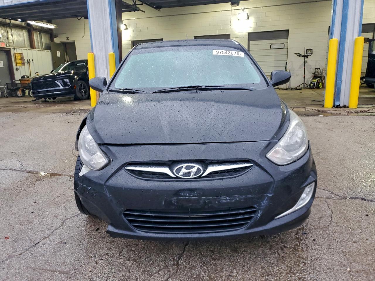 2012 HYUNDAI ACCENT