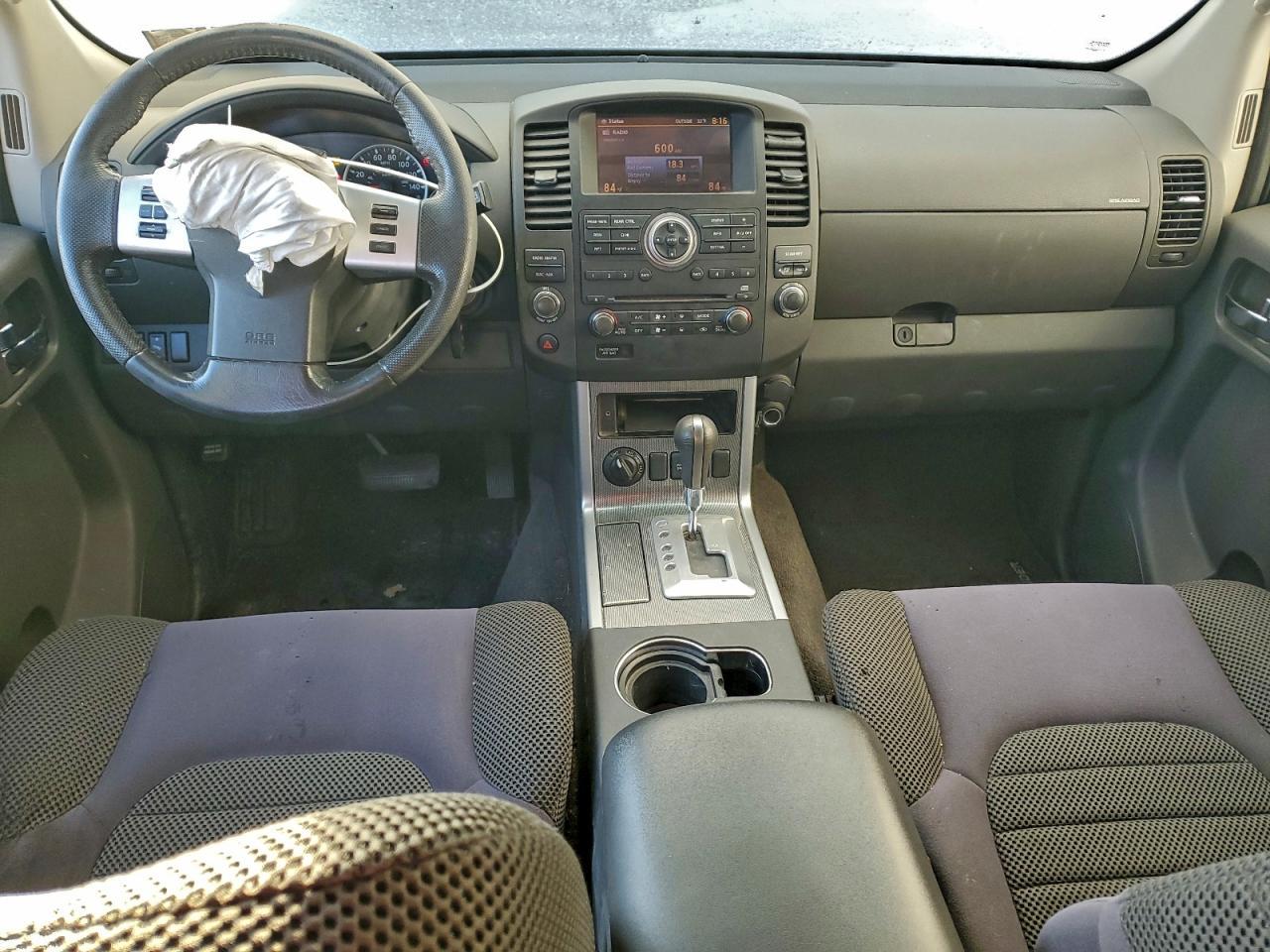 2010 NISSAN PATHFINDER