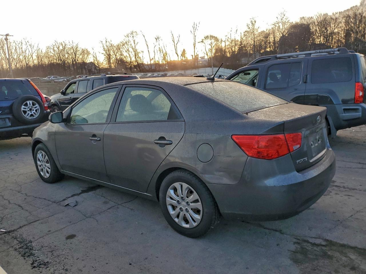2013 KIA FORTE