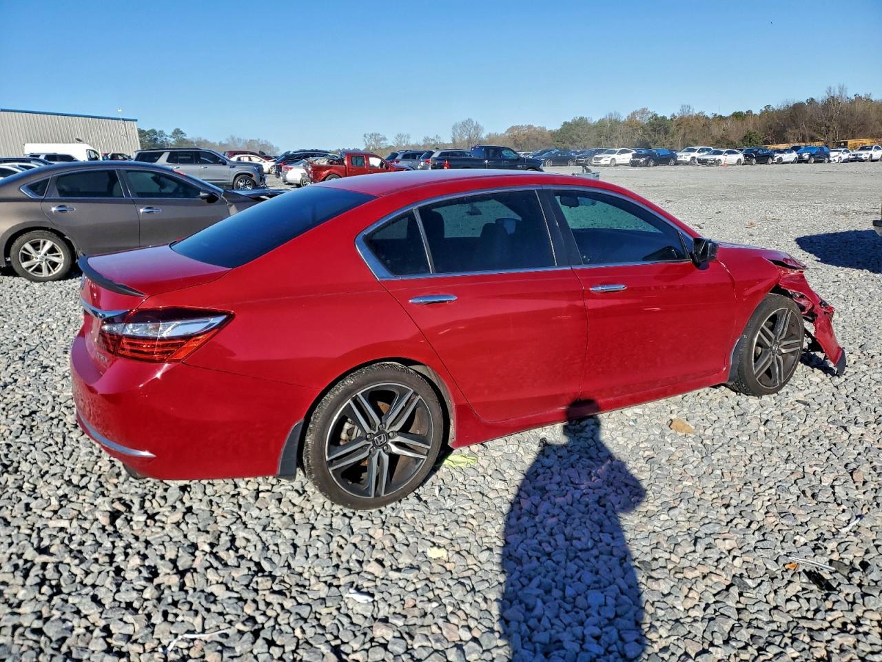 2017 HONDA ACCORD