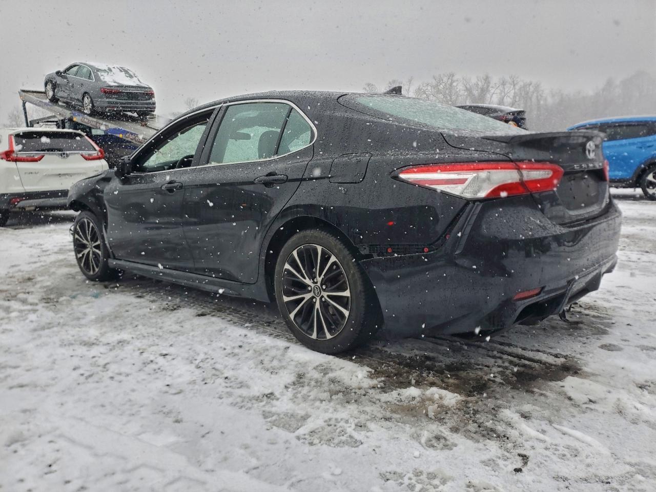 2019 TOYOTA CAMRY