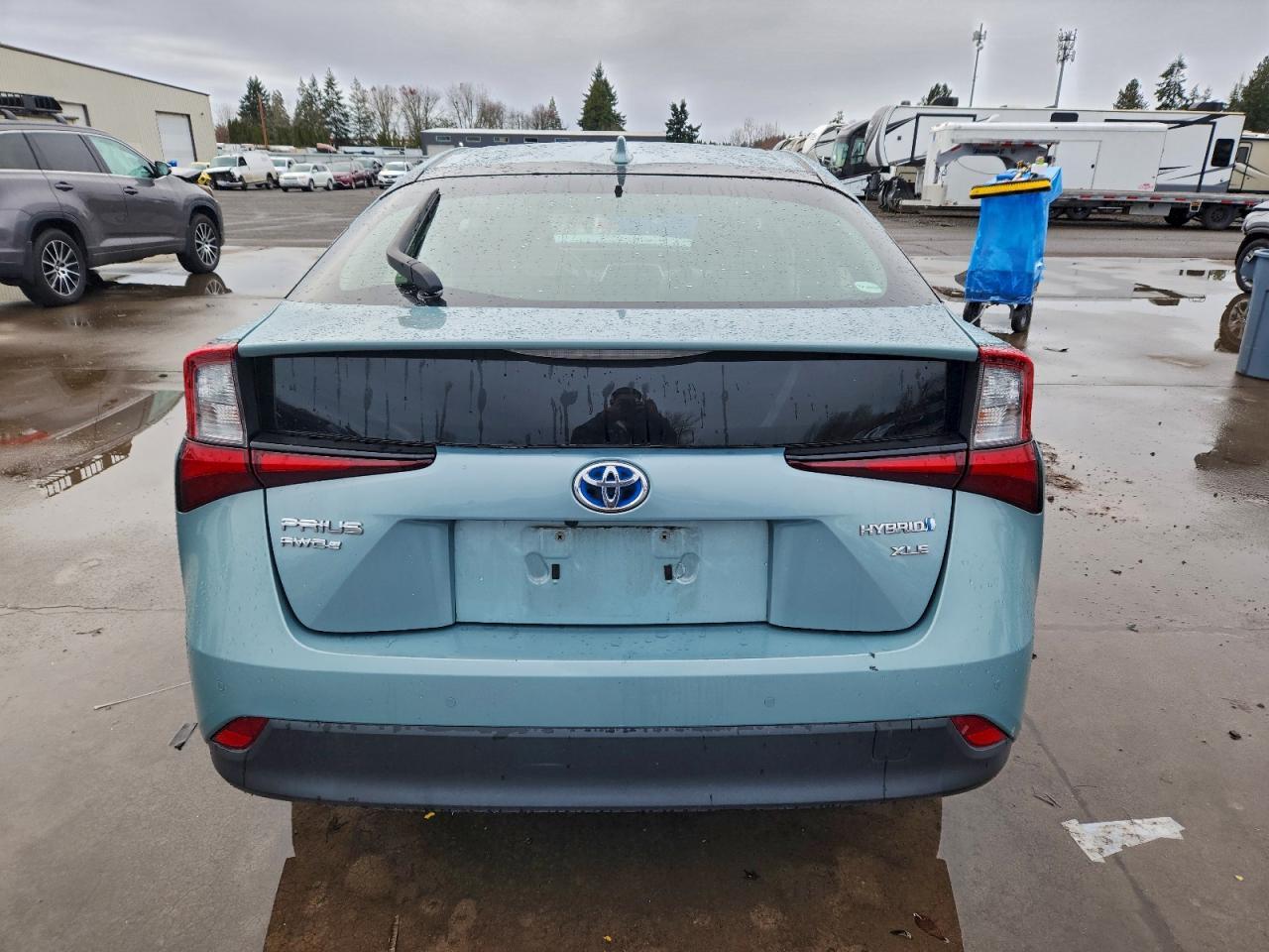 2019 TOYOTA PRIUS
