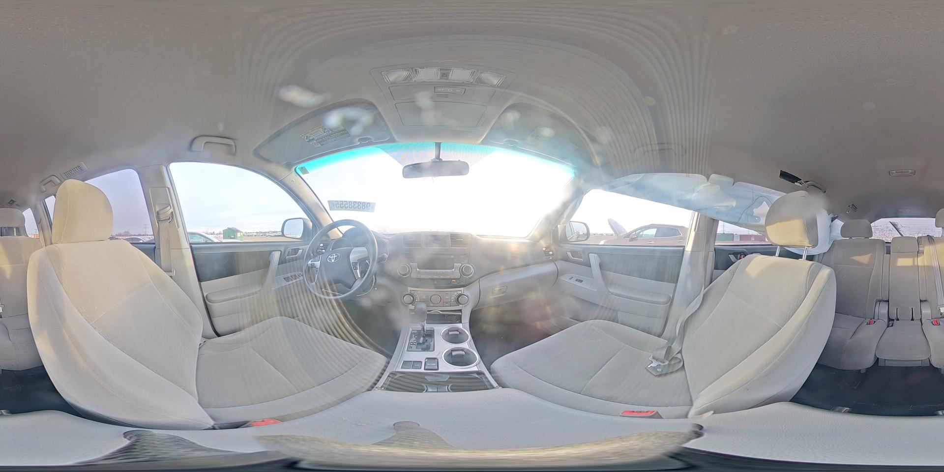 2012 TOYOTA HIGHLANDER