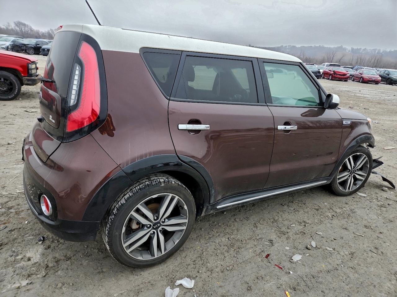 2017 KIA SOUL