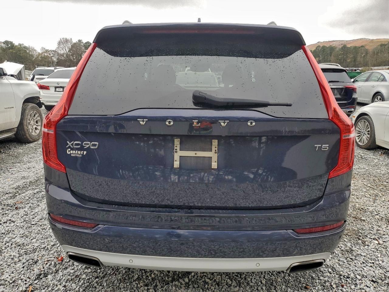 2016 VOLVO XC90