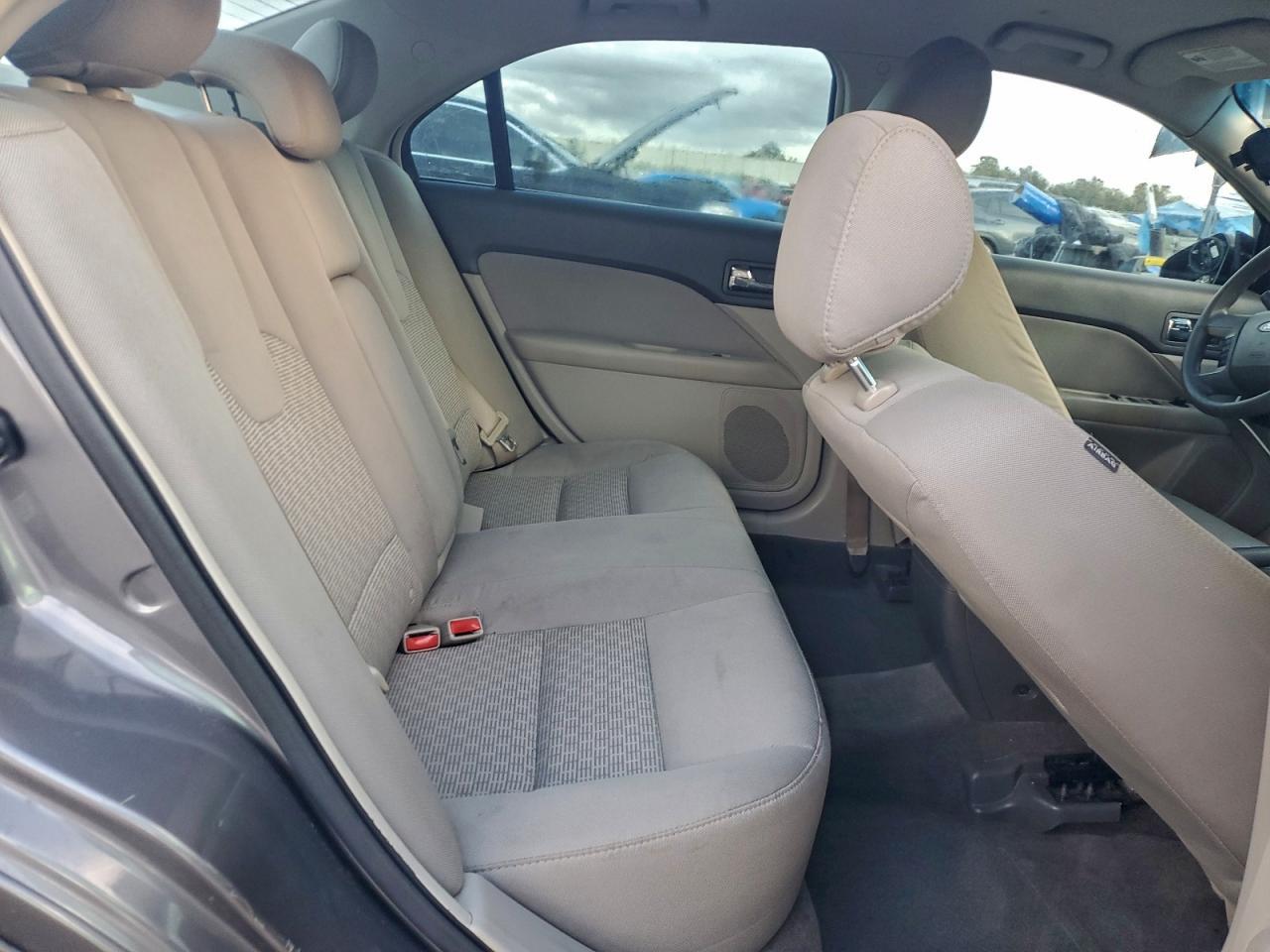 2011 FORD FUSION