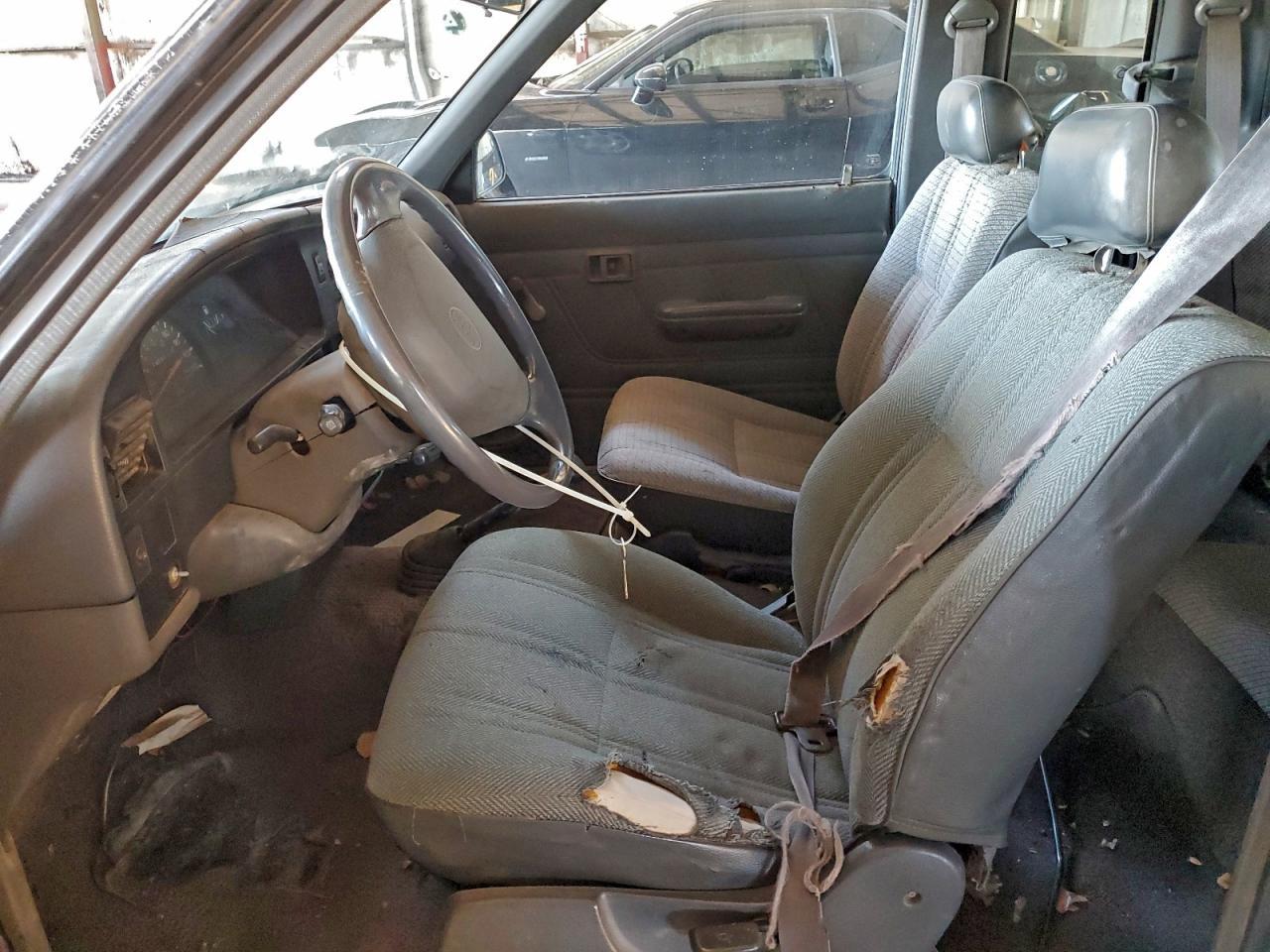 1992 TOYOTA Pickup