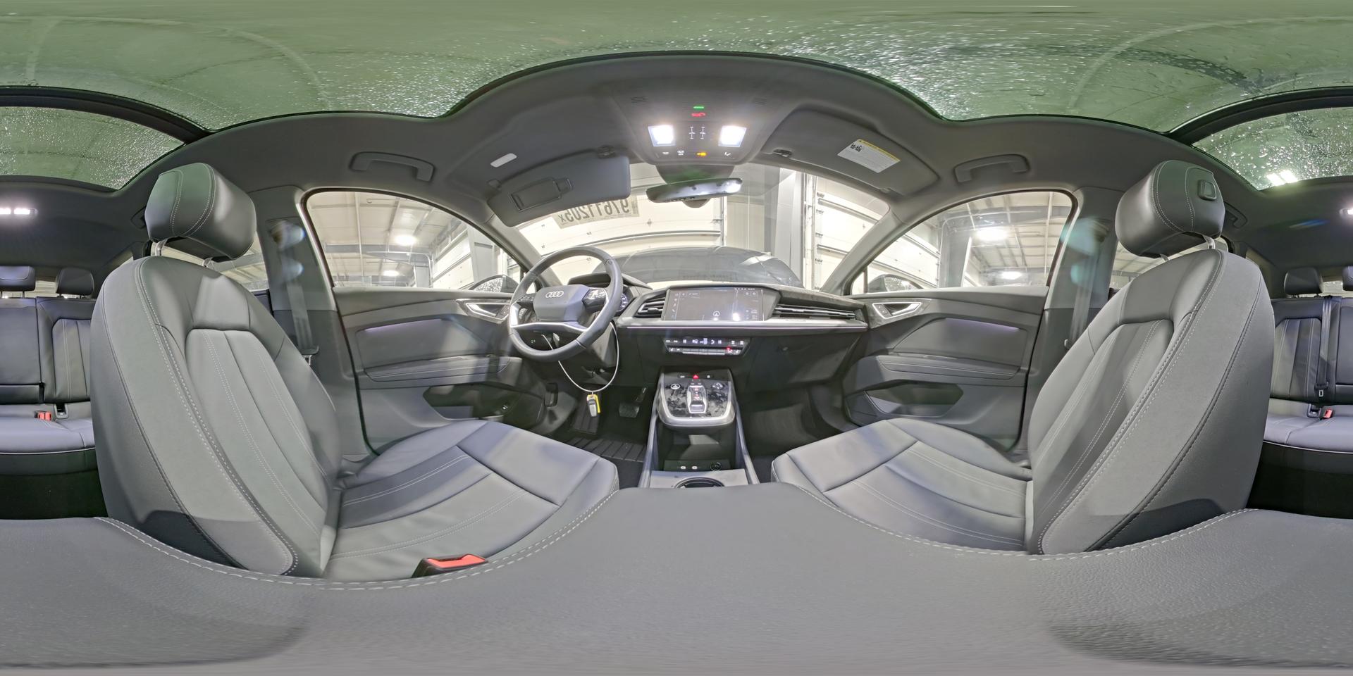 2025 AUDI Q4 e-tron