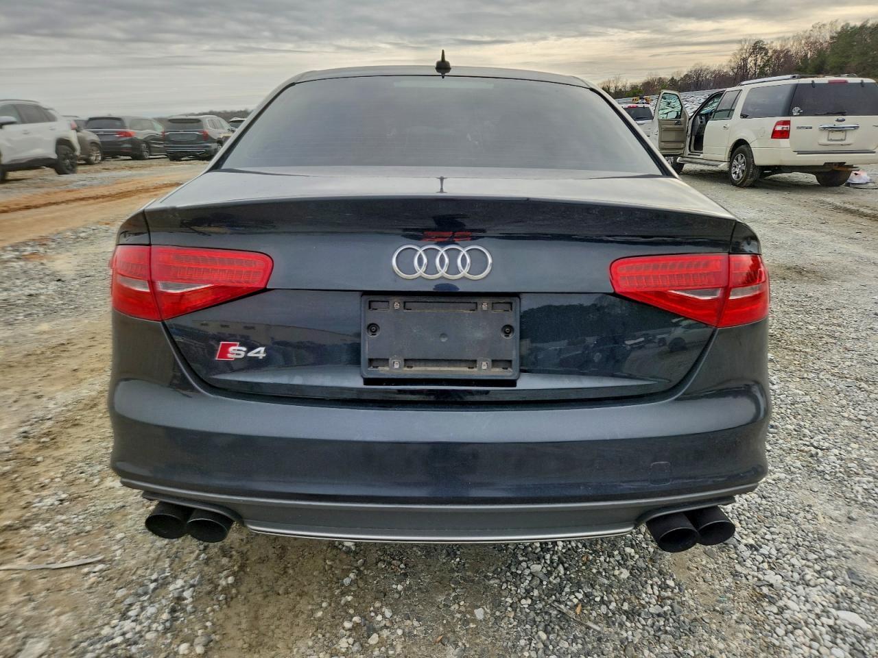 2013 AUDI S4