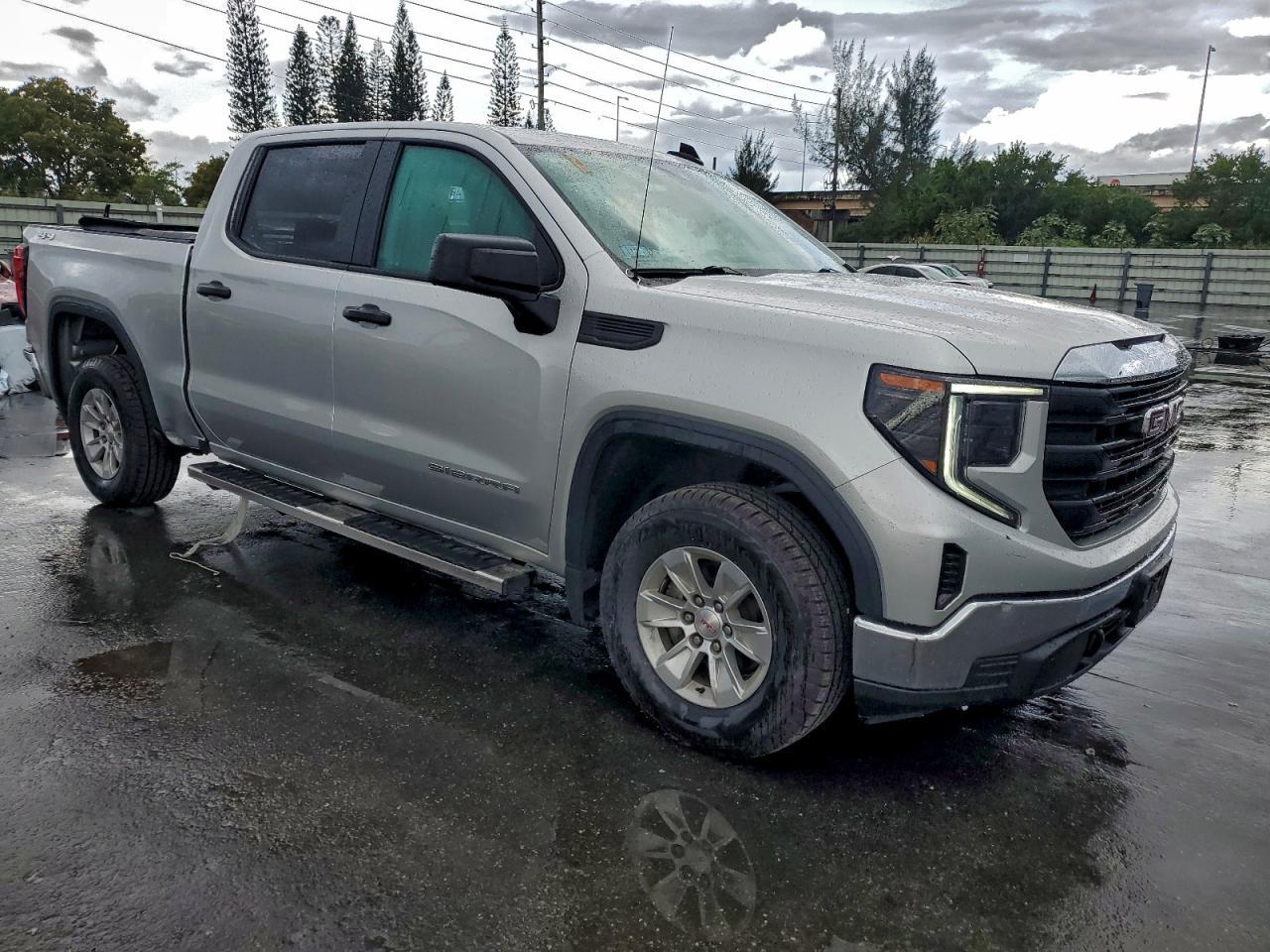 2022 GMC Sierra