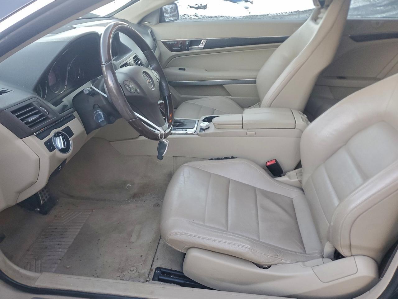 2011 MERCEDES-BENZ E-Class