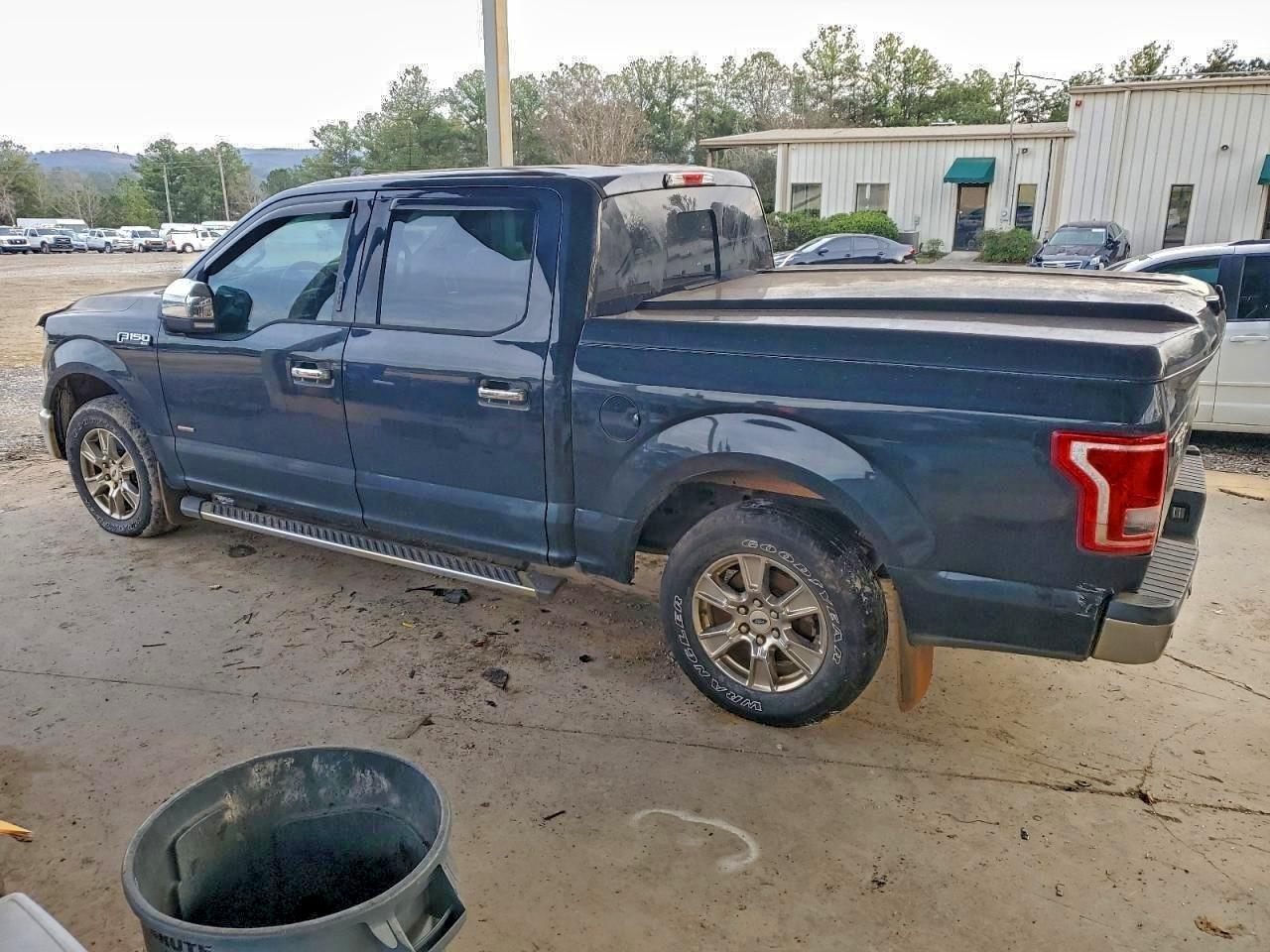 2015 FORD F-150