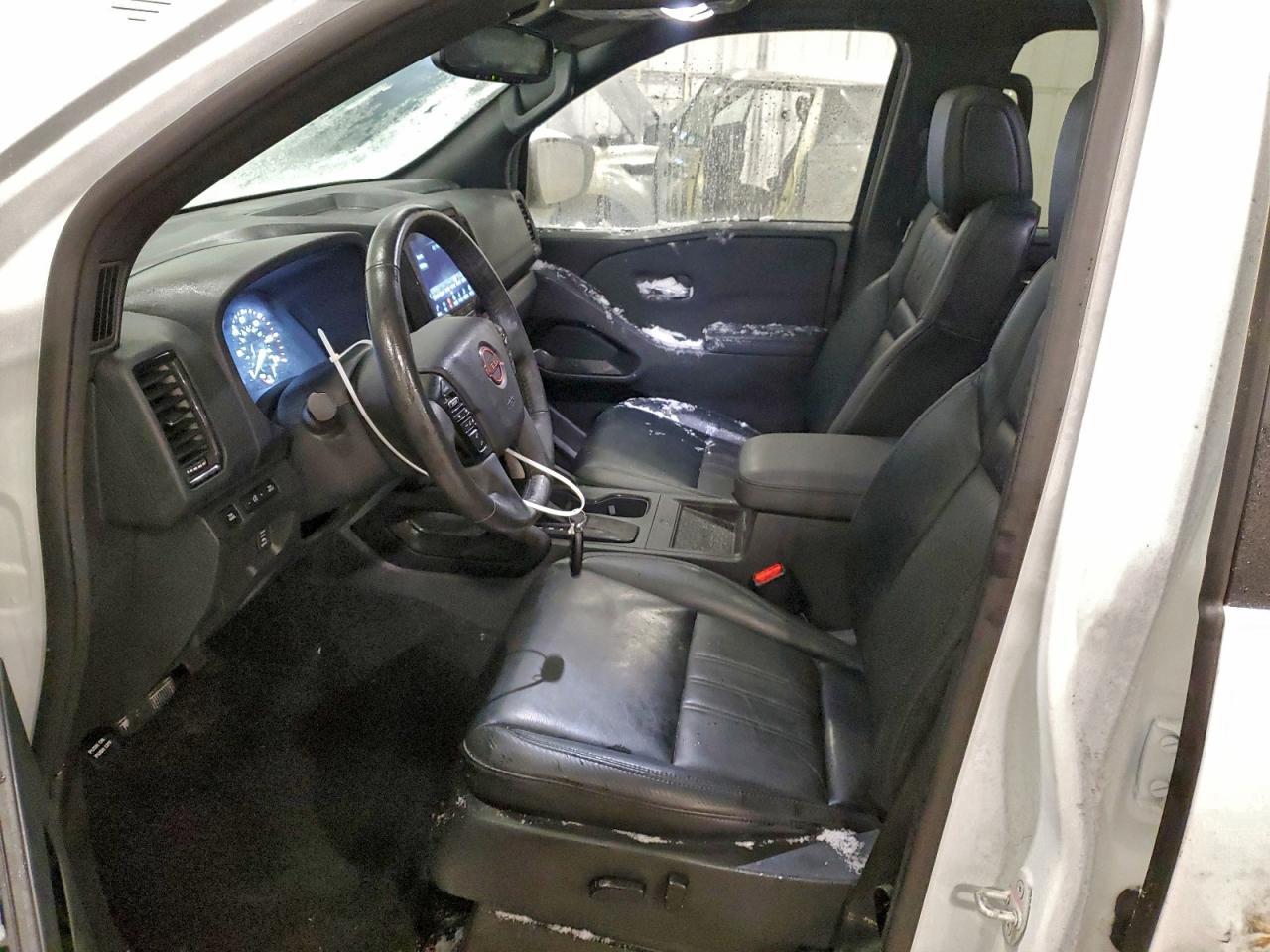 2022 NISSAN Frontier