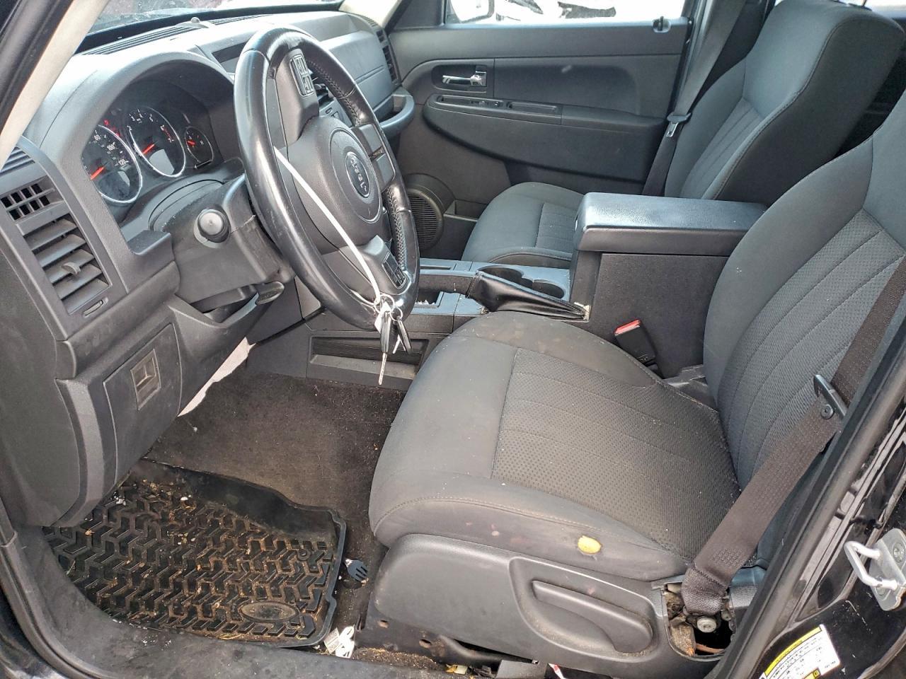 2011 JEEP Liberty