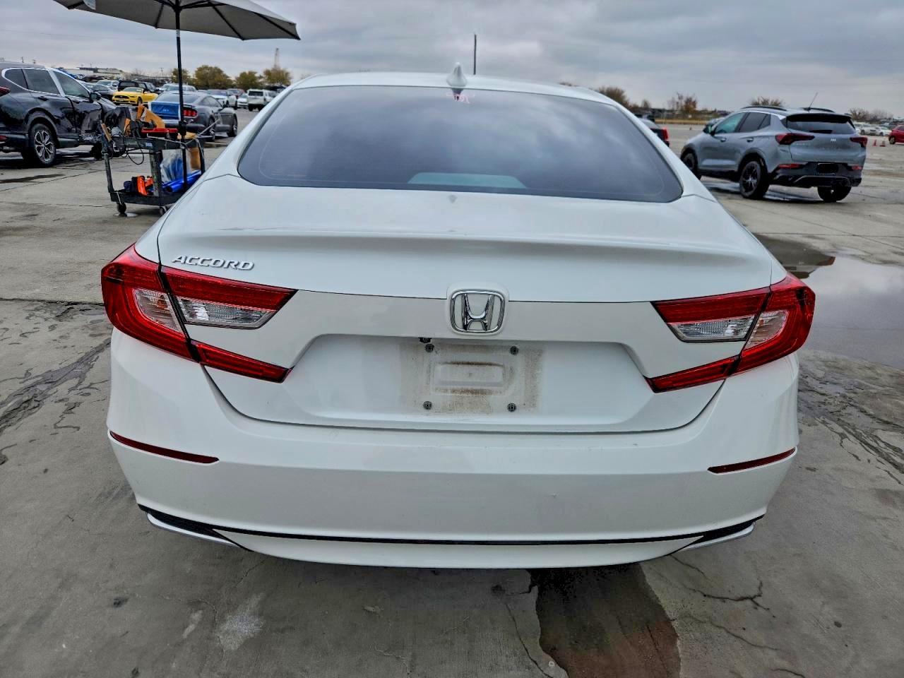2018 HONDA ACCORD