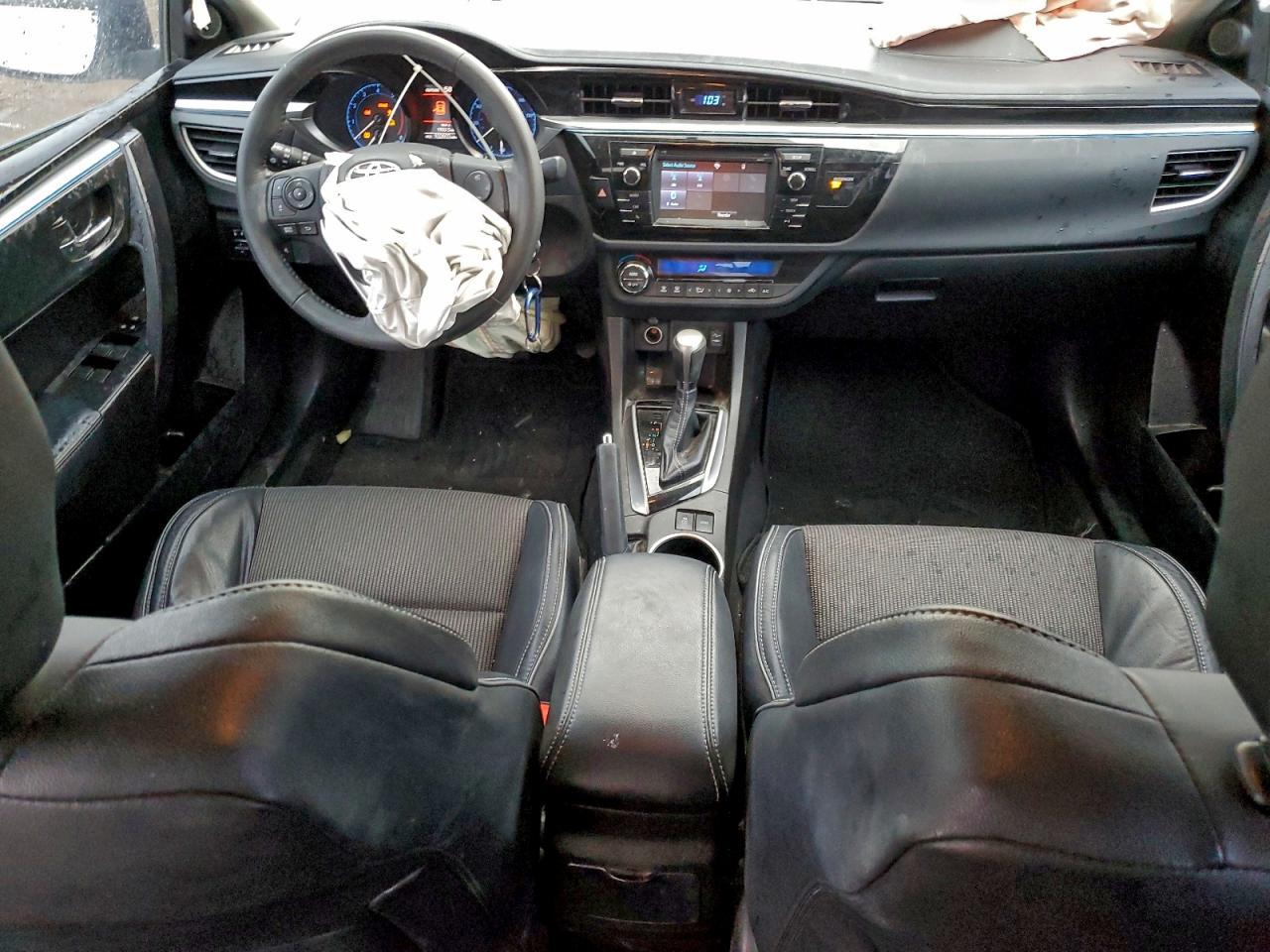 2016 TOYOTA COROLLA