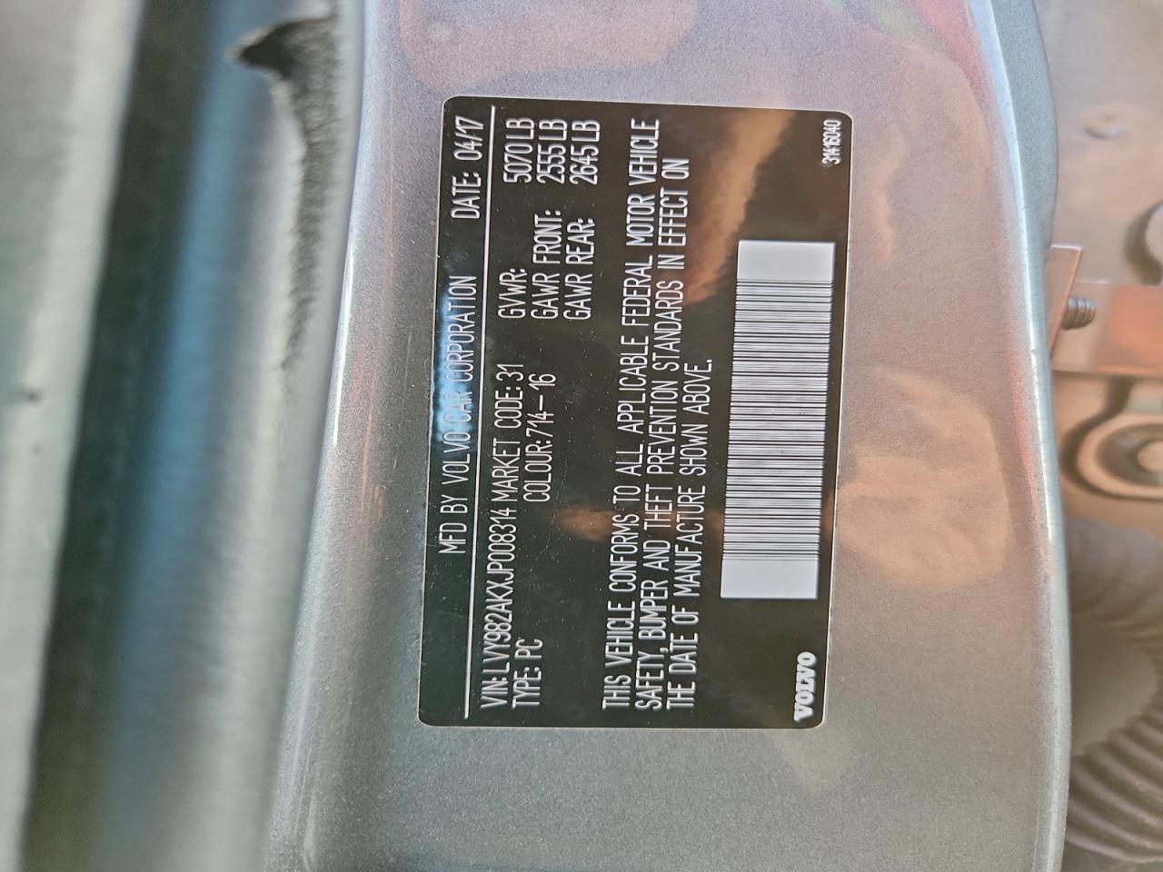 2018 VOLVO S90