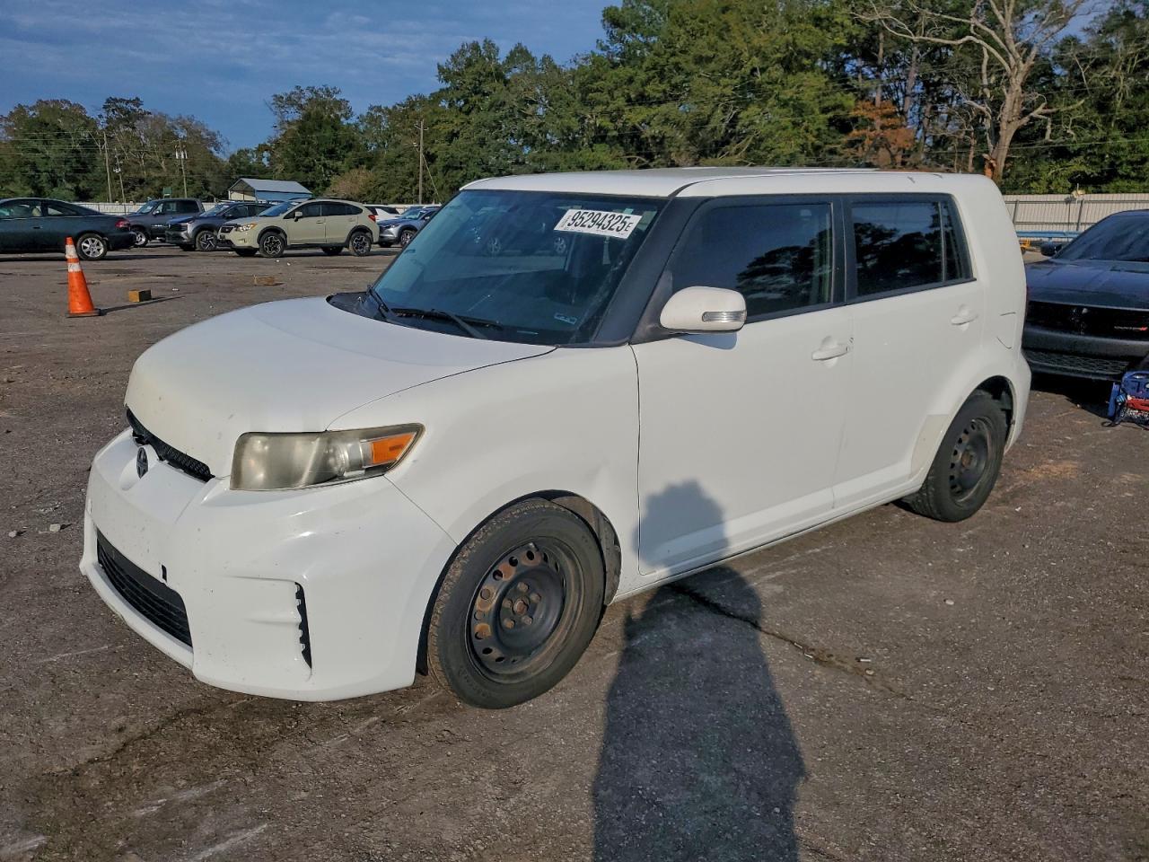 2014 TOYOTA SCION