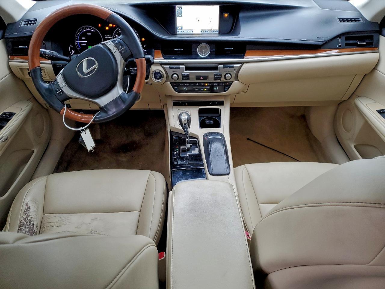 2013 LEXUS ES 300H