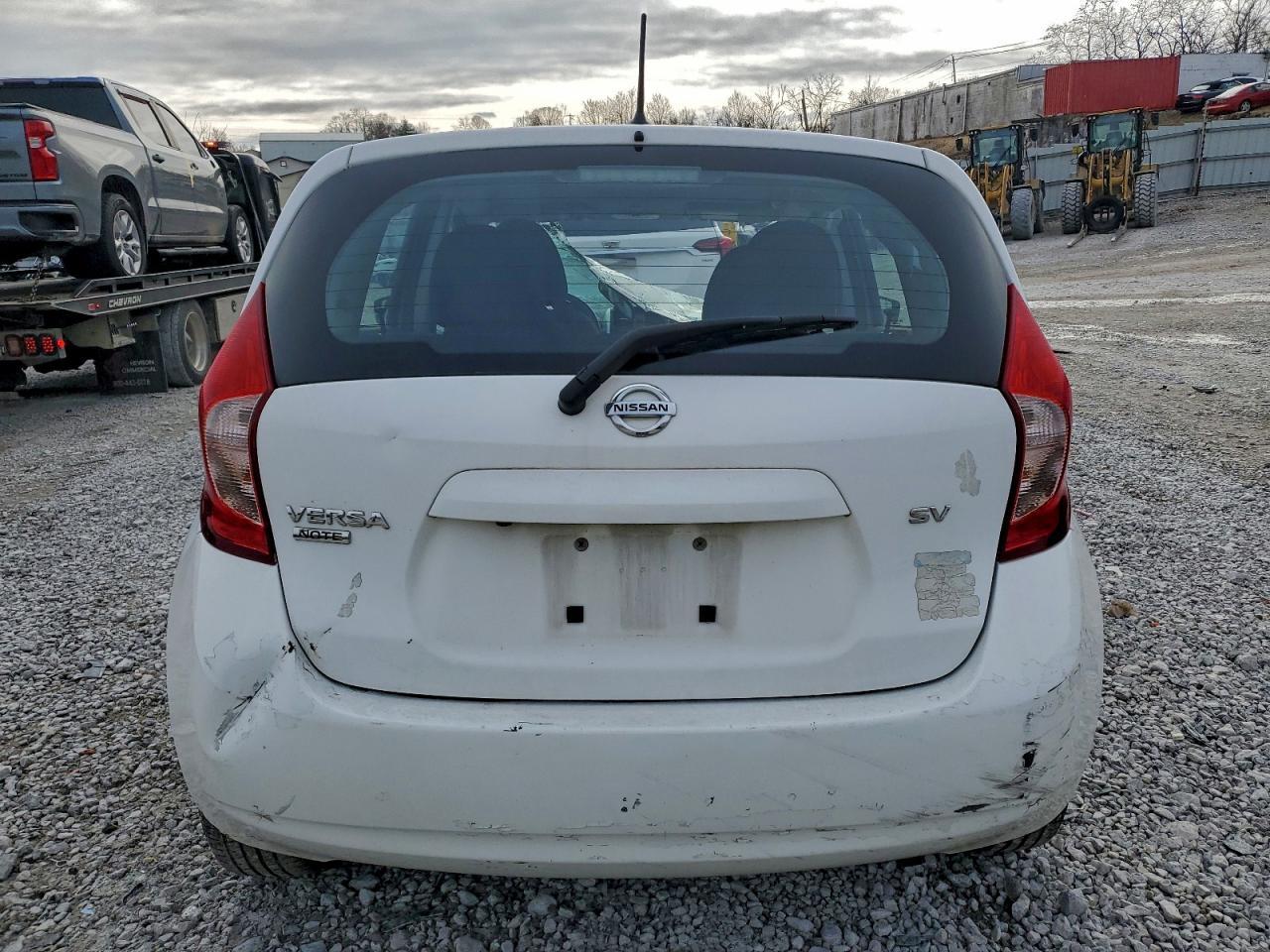 2016 NISSAN Versa Note