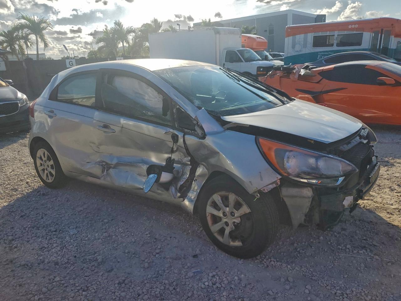 2014 KIA RIO