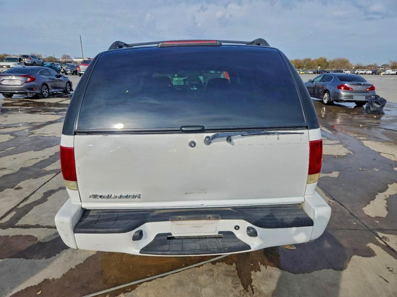 2004 CHEVROLET BLAZER