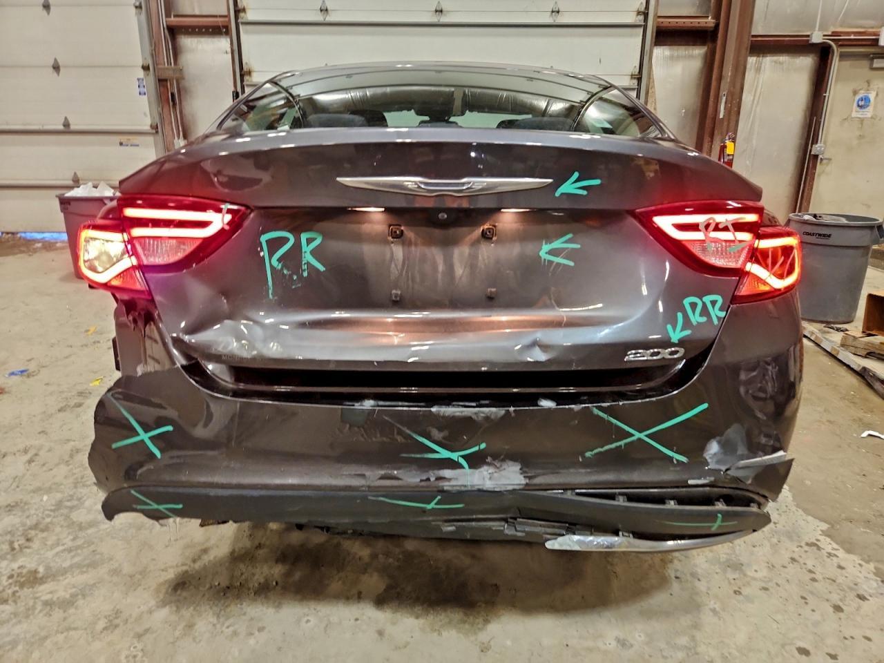 2015 CHRYSLER 200