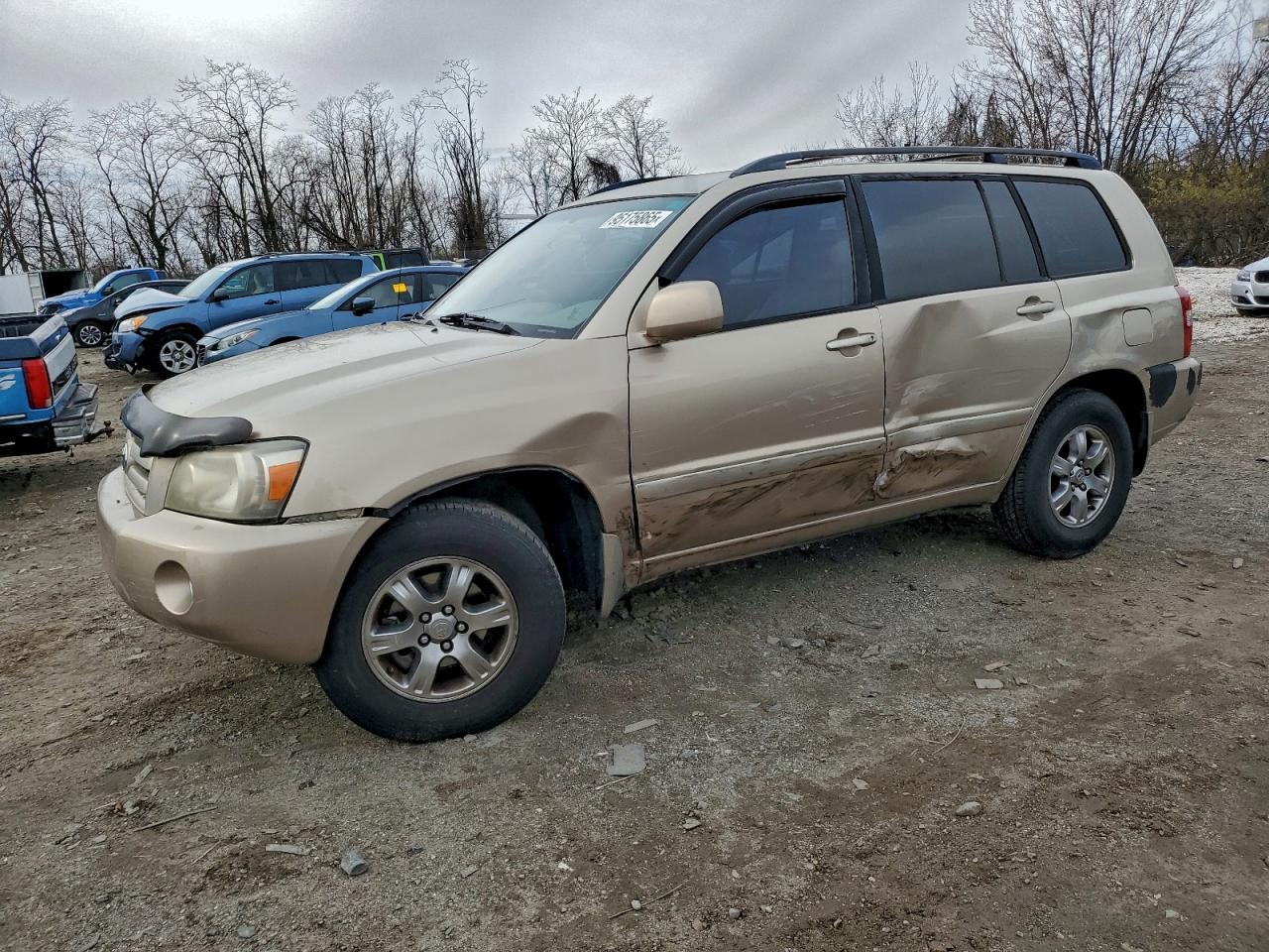 2005 TOYOTA HIGHLANDER
