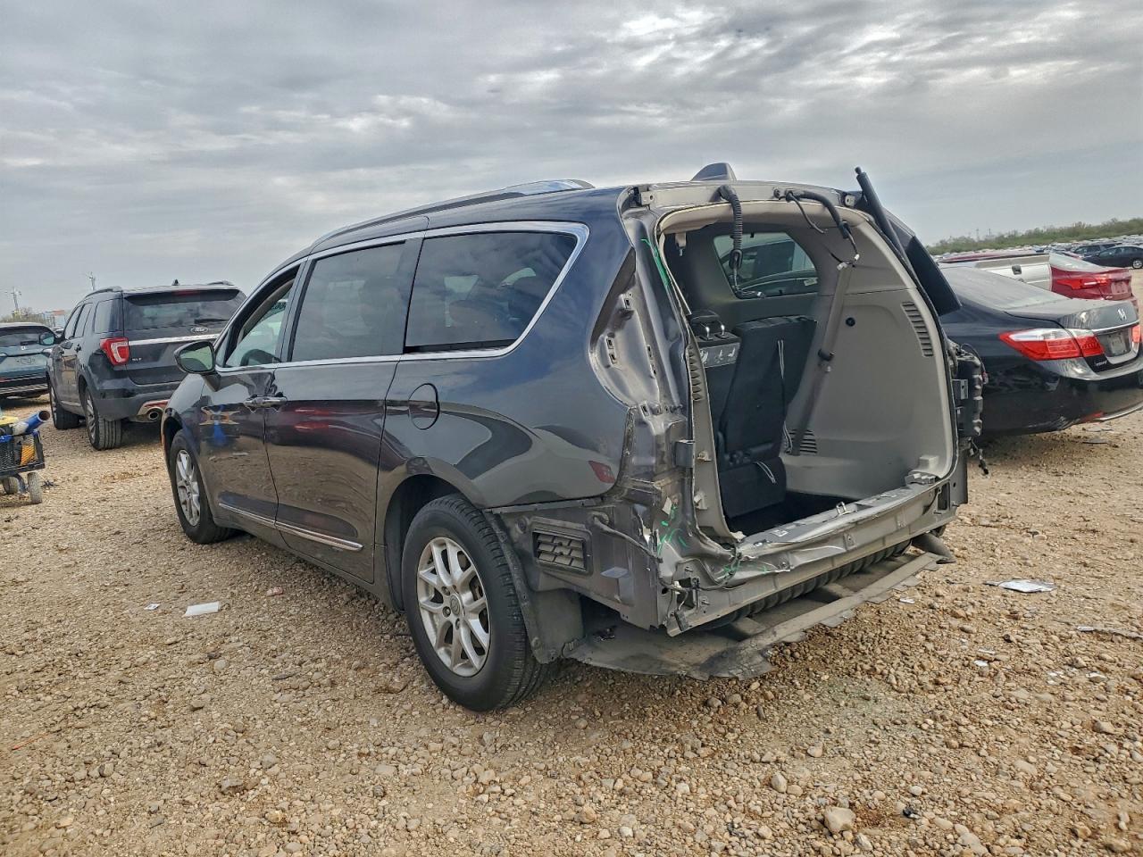 2020 CHRYSLER Pacifica
