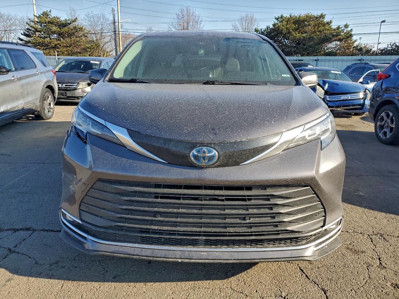 2022 TOYOTA SIENNA