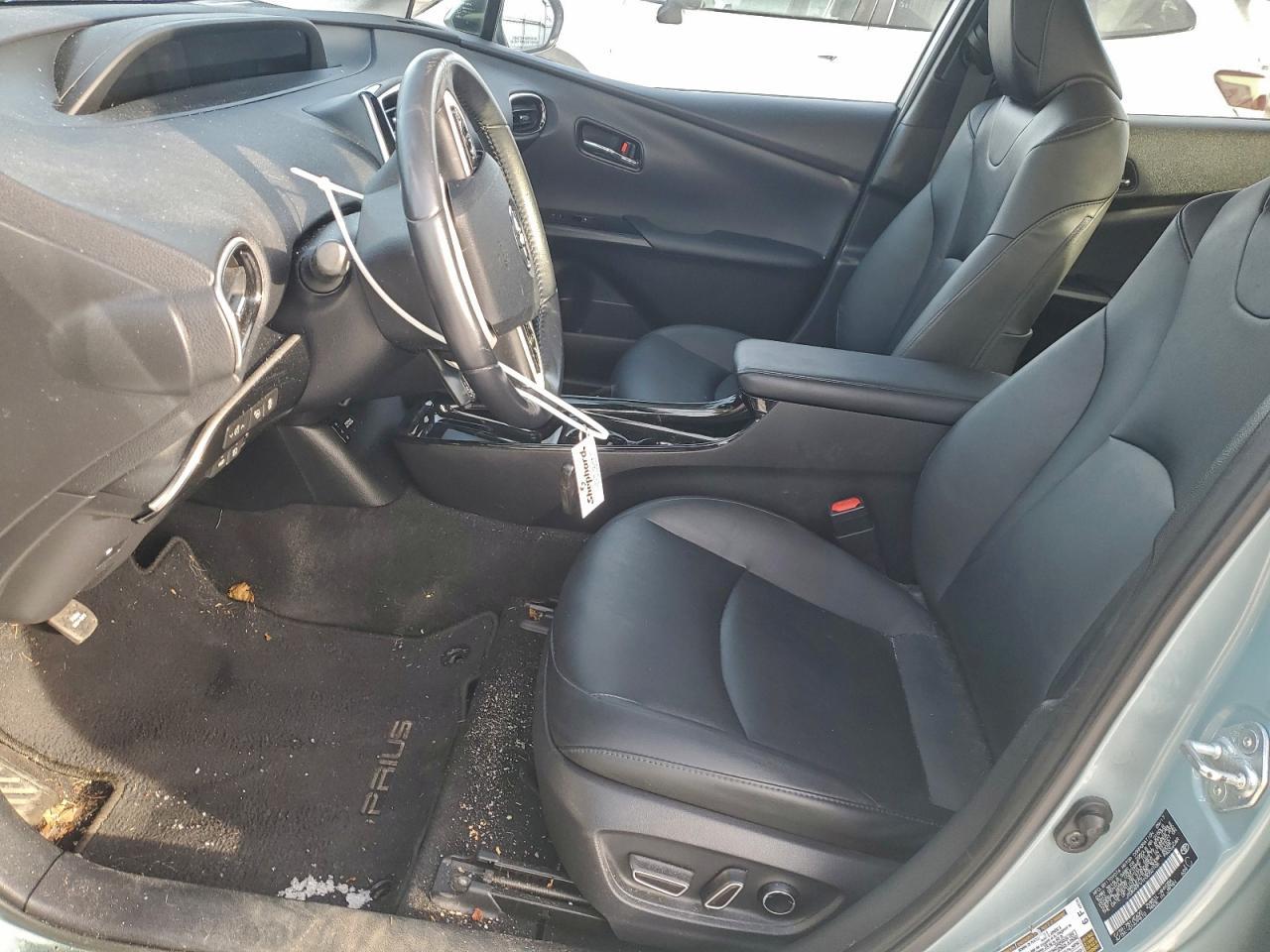 2017 TOYOTA PRIUS