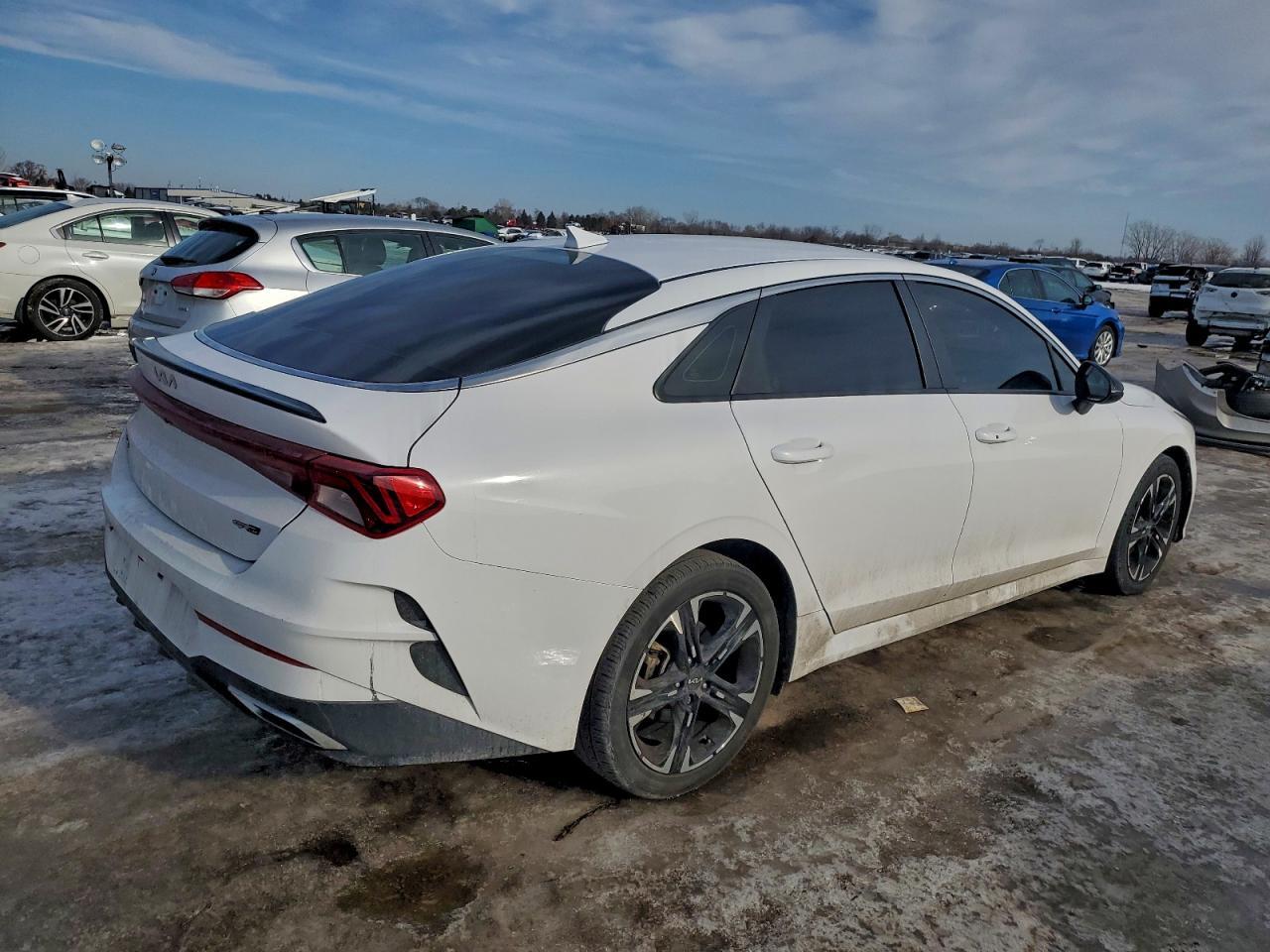 2022 KIA K5
