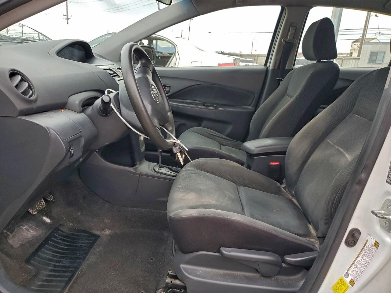 2012 TOYOTA YARIS