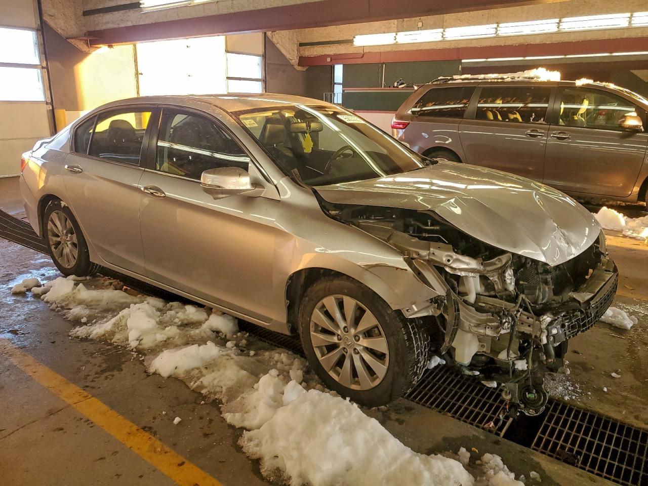 2015 HONDA ACCORD
