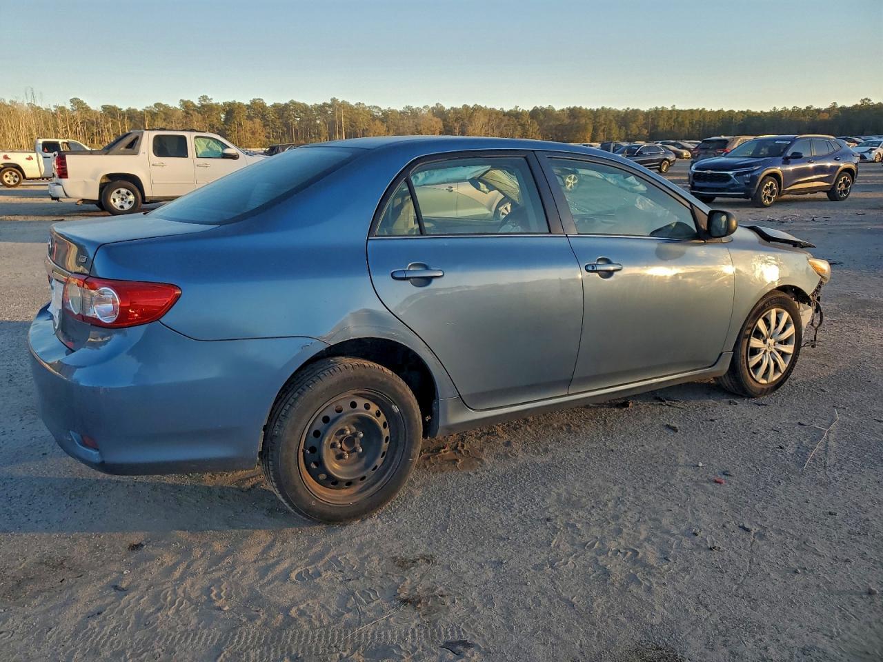 2013 TOYOTA COROLLA