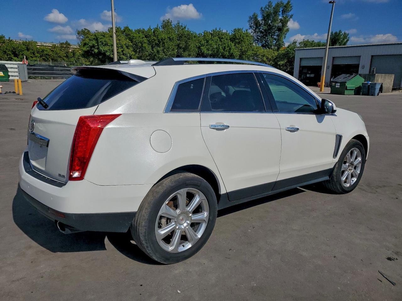 2015 CADILLAC SRX