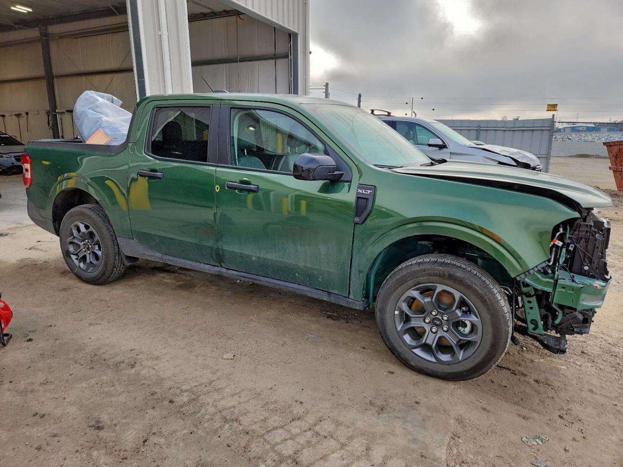 2025 FORD Maverick