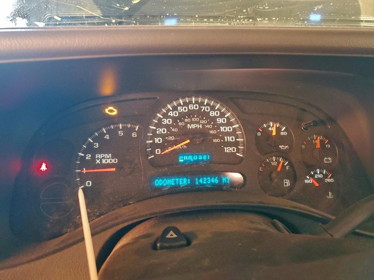 2004 CHEVROLET Tahoe