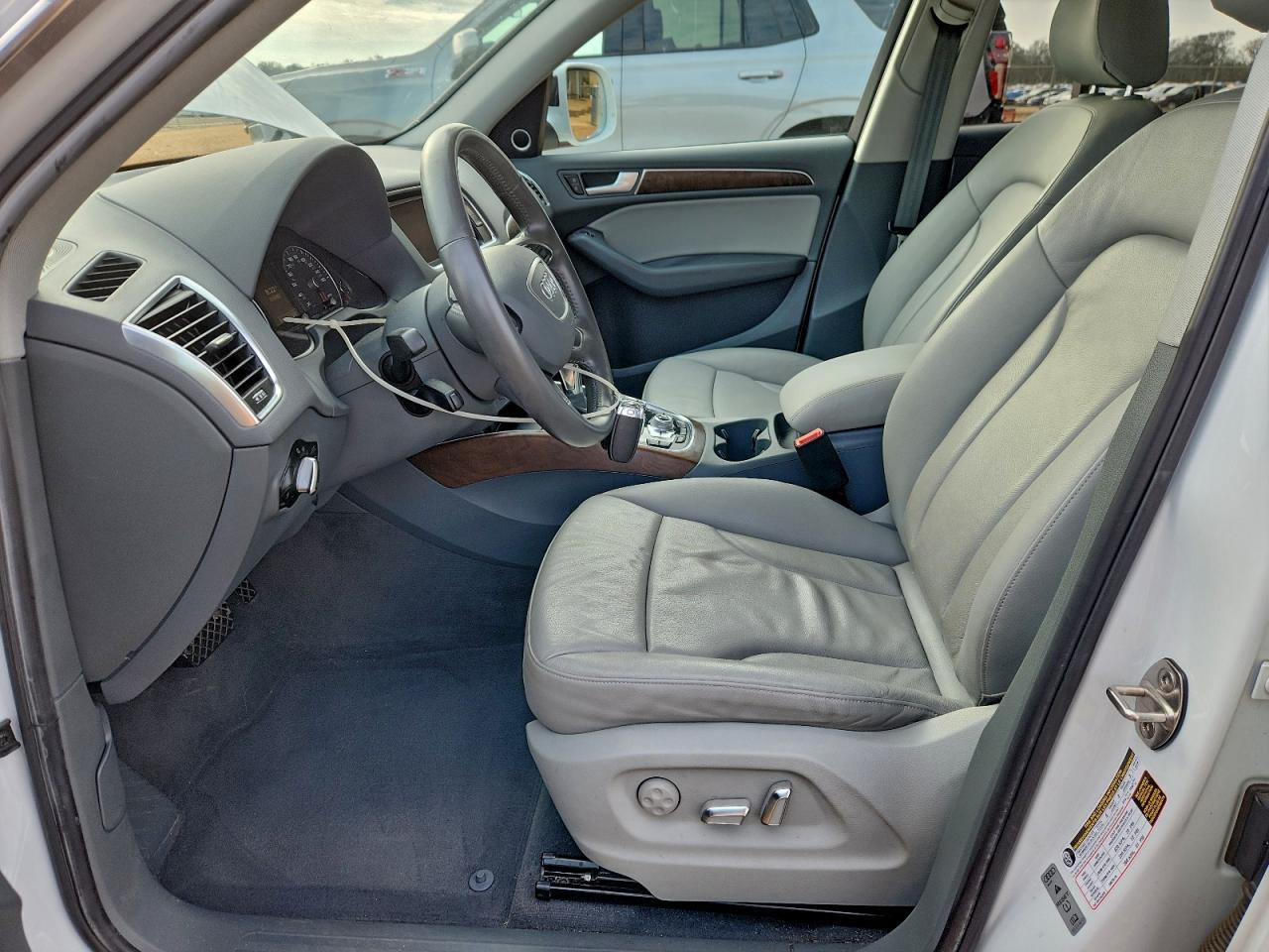 2014 AUDI Q5
