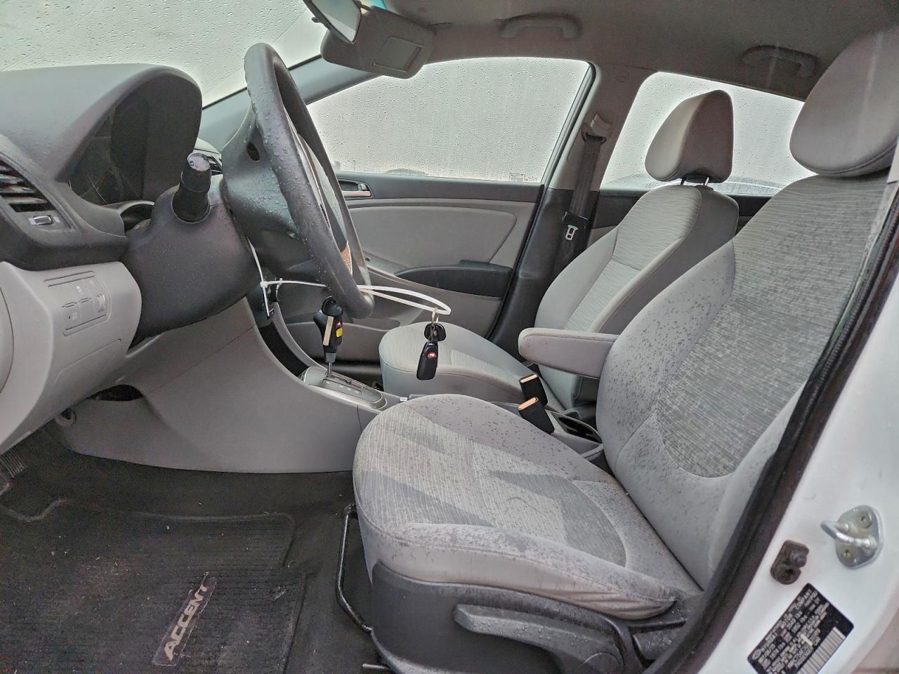 2016 HYUNDAI ACCENT