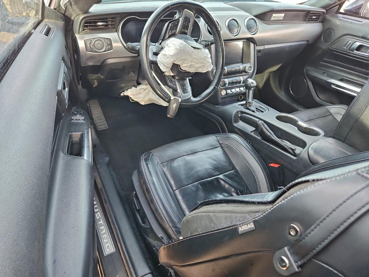 2022 FORD MUSTANG
