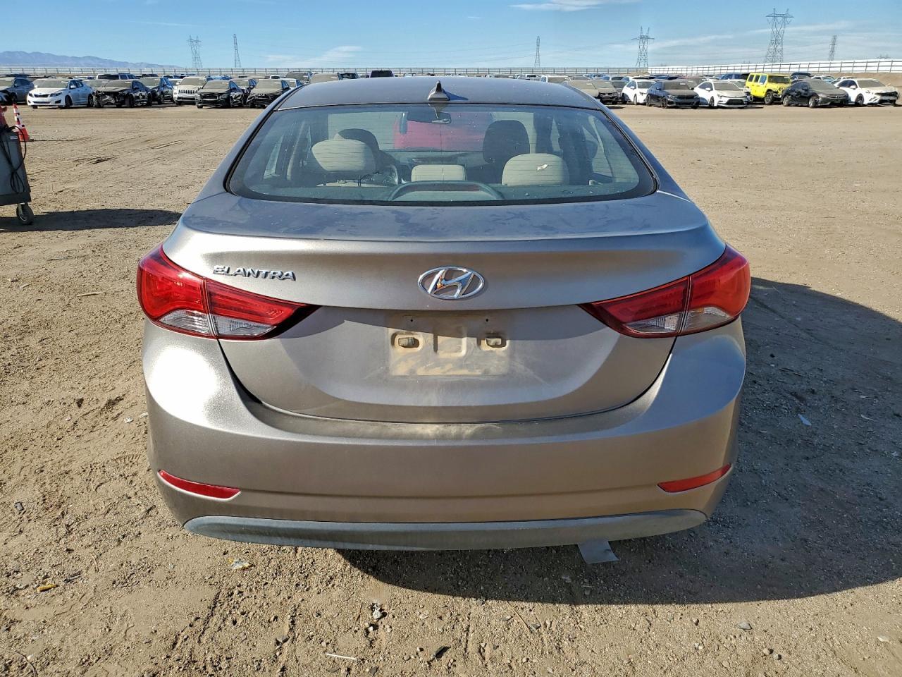 2016 HYUNDAI ELANTRA