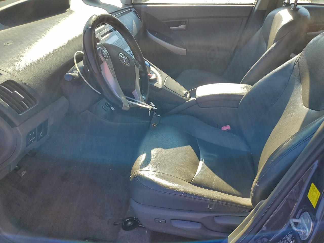 2010 TOYOTA PRIUS