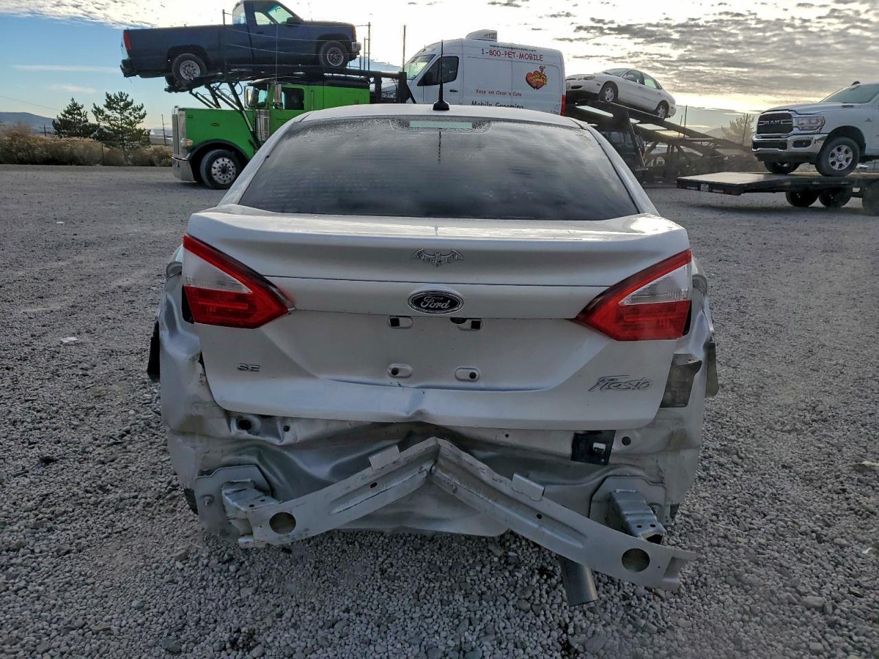 2018 FORD Fiesta
