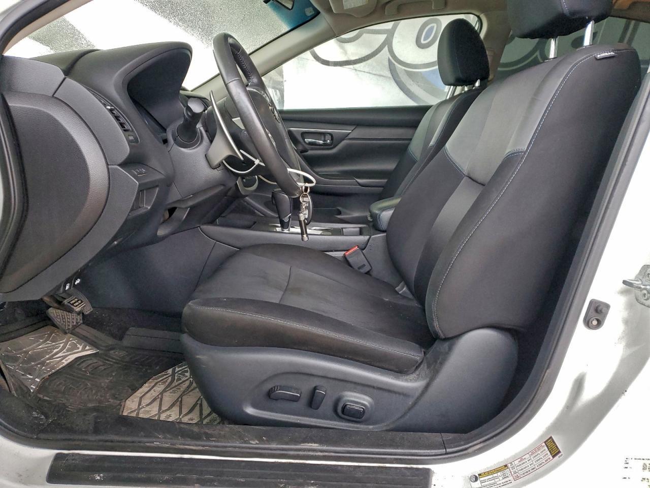 2017 NISSAN ALTIMA