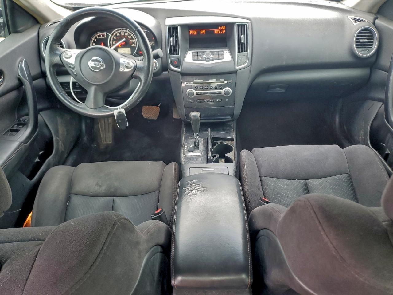 2014 NISSAN Maxima