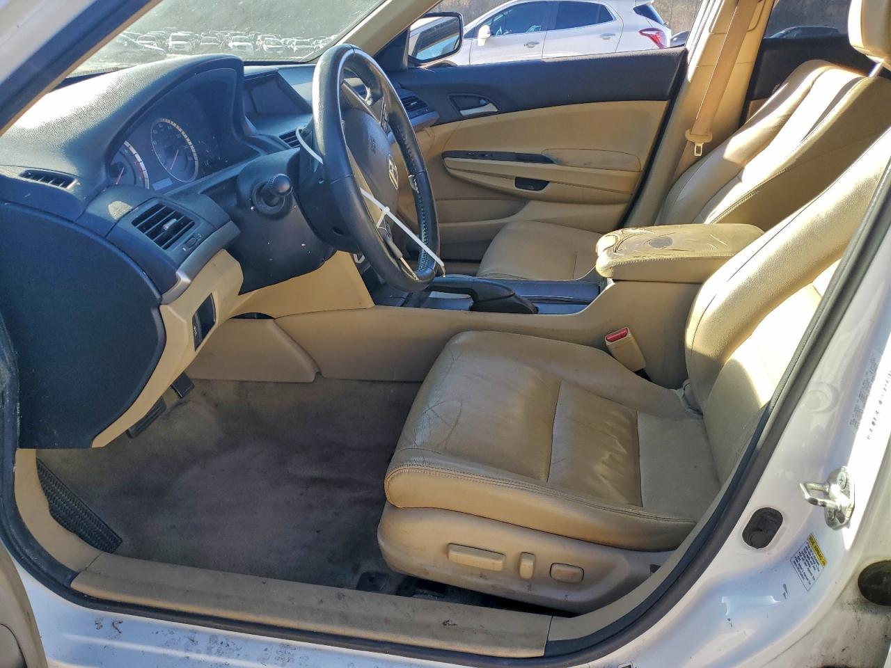 2012 HONDA ACCORD