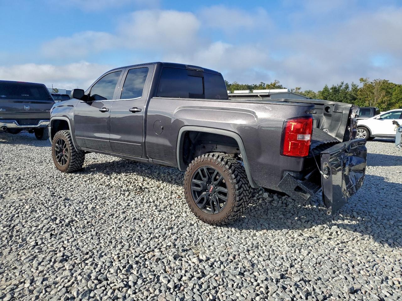 2016 GMC Sierra