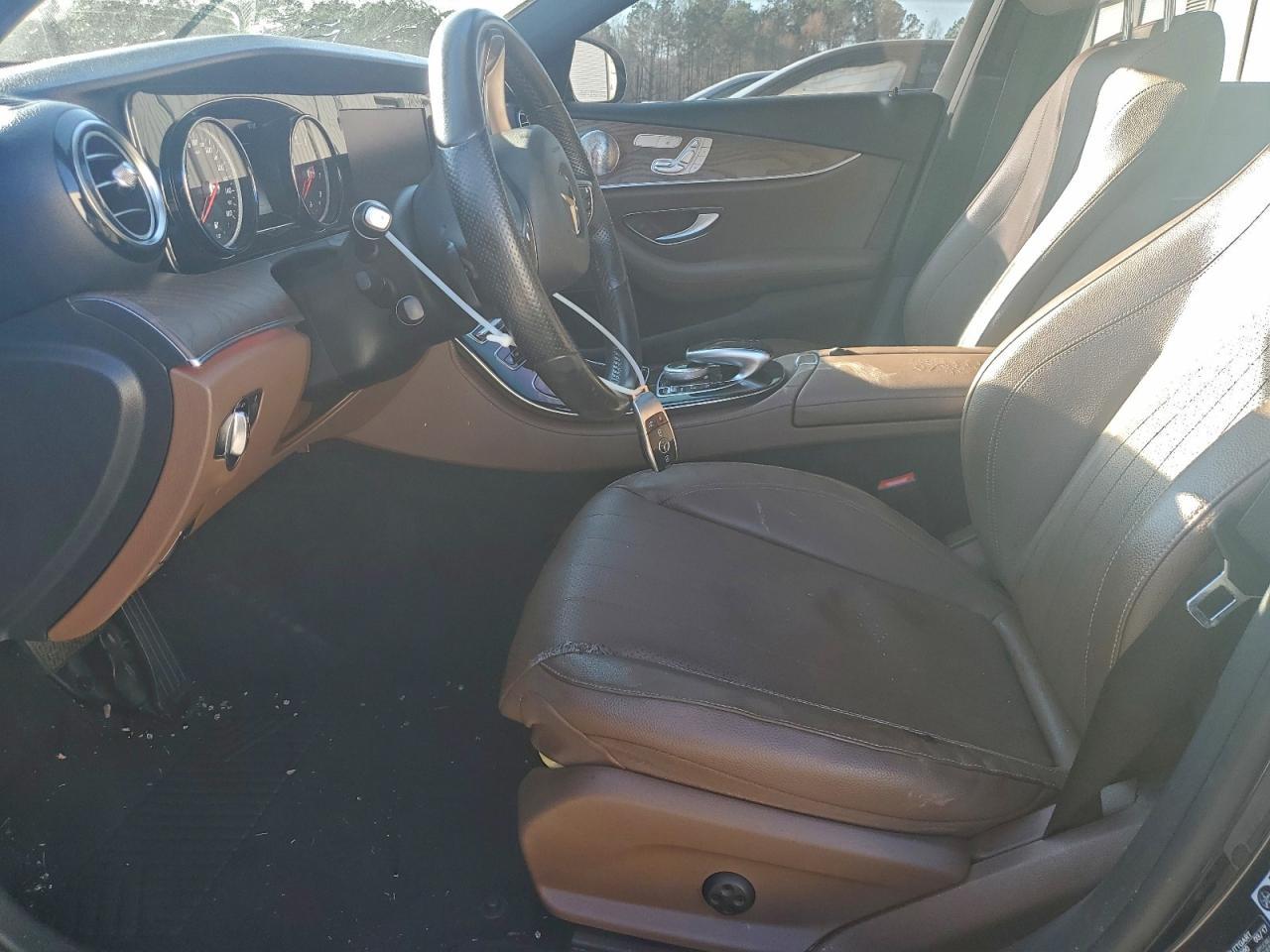 2017 MERCEDES-BENZ E-Class