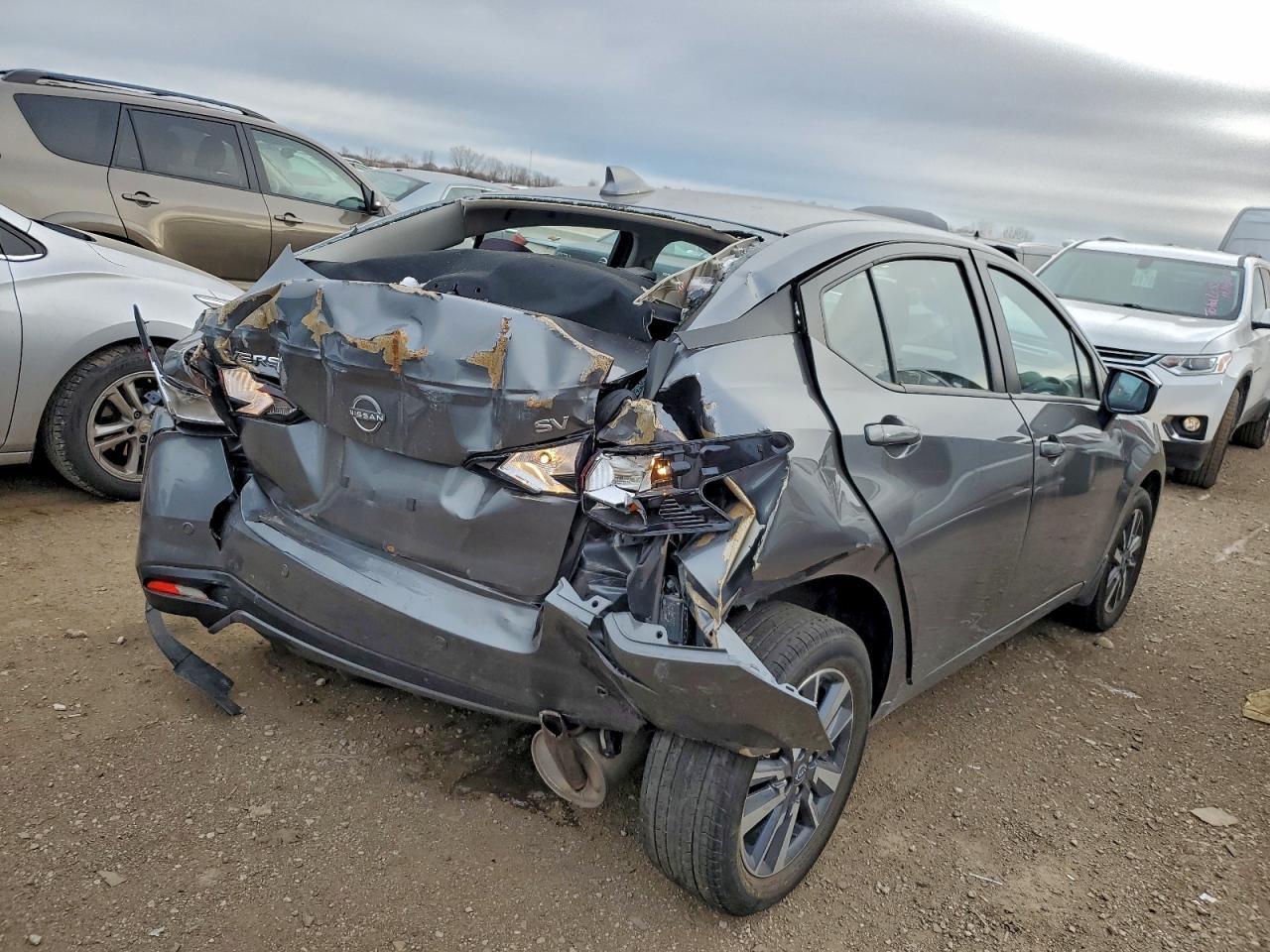 2023 NISSAN VERSA